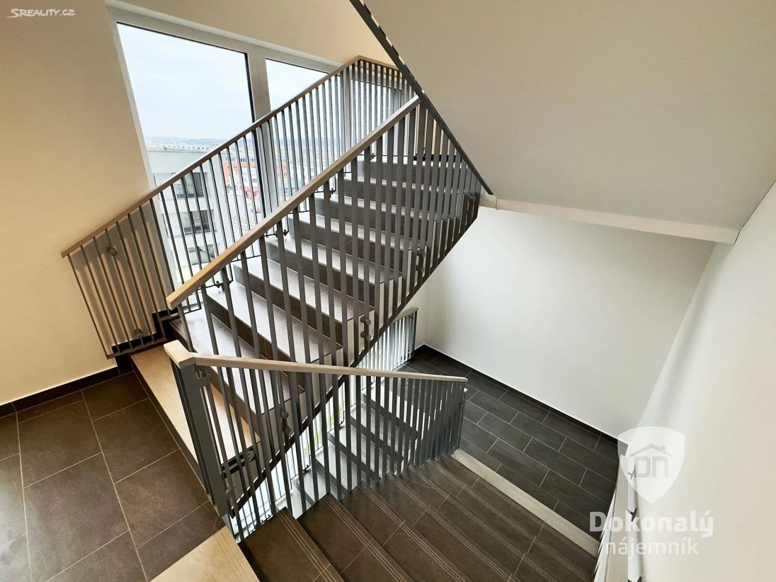 1 bedroom with open-plan kitchen flat to rent, 56 m², Poděbradská, Prague, Prague 1 bedroom with open-plan kitchen flat to rent, 56 m², Poděbradská, Prague, Prague