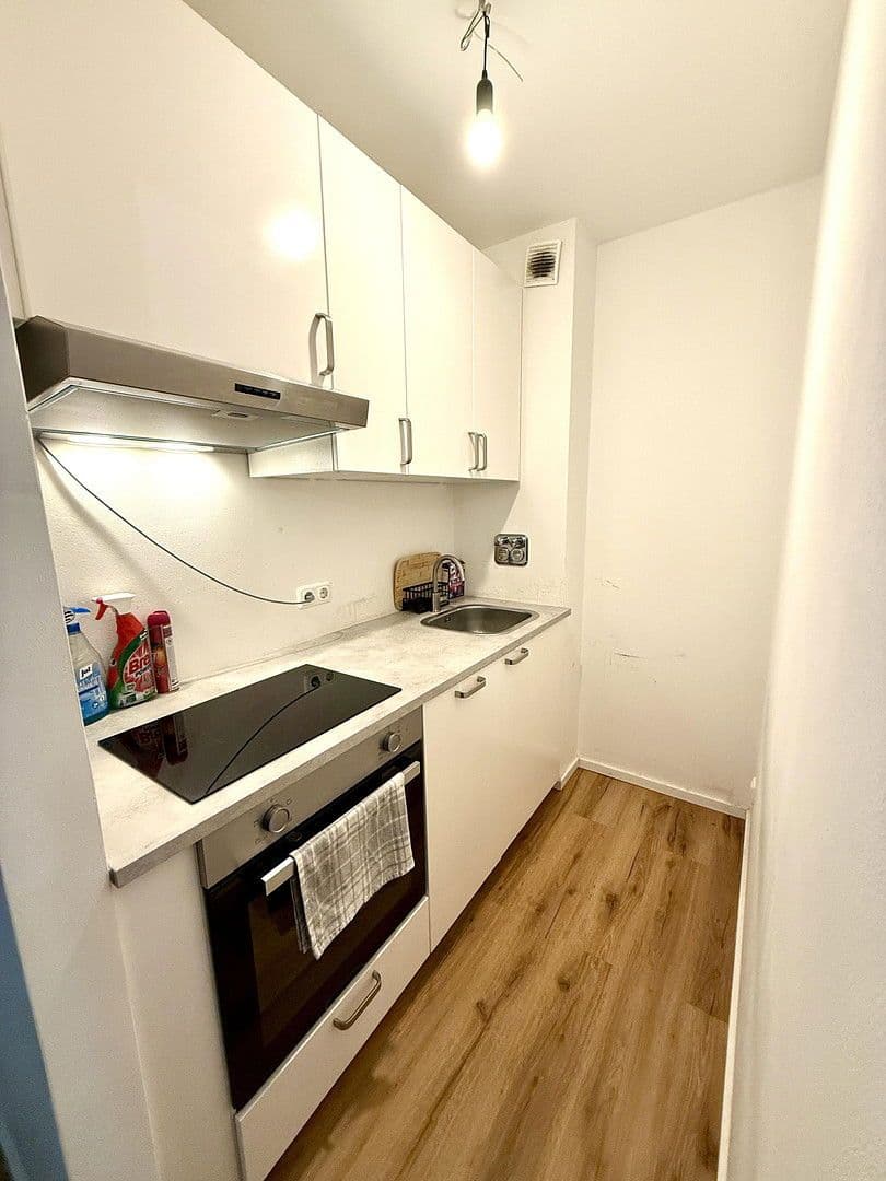 1 bedroom flat to rent, 37 m², Friedrichshafenerstrasse 12, München, Bavaria 1 bedroom flat to rent, 37 m², Friedrichshafenerstrasse 12, München, Bavaria