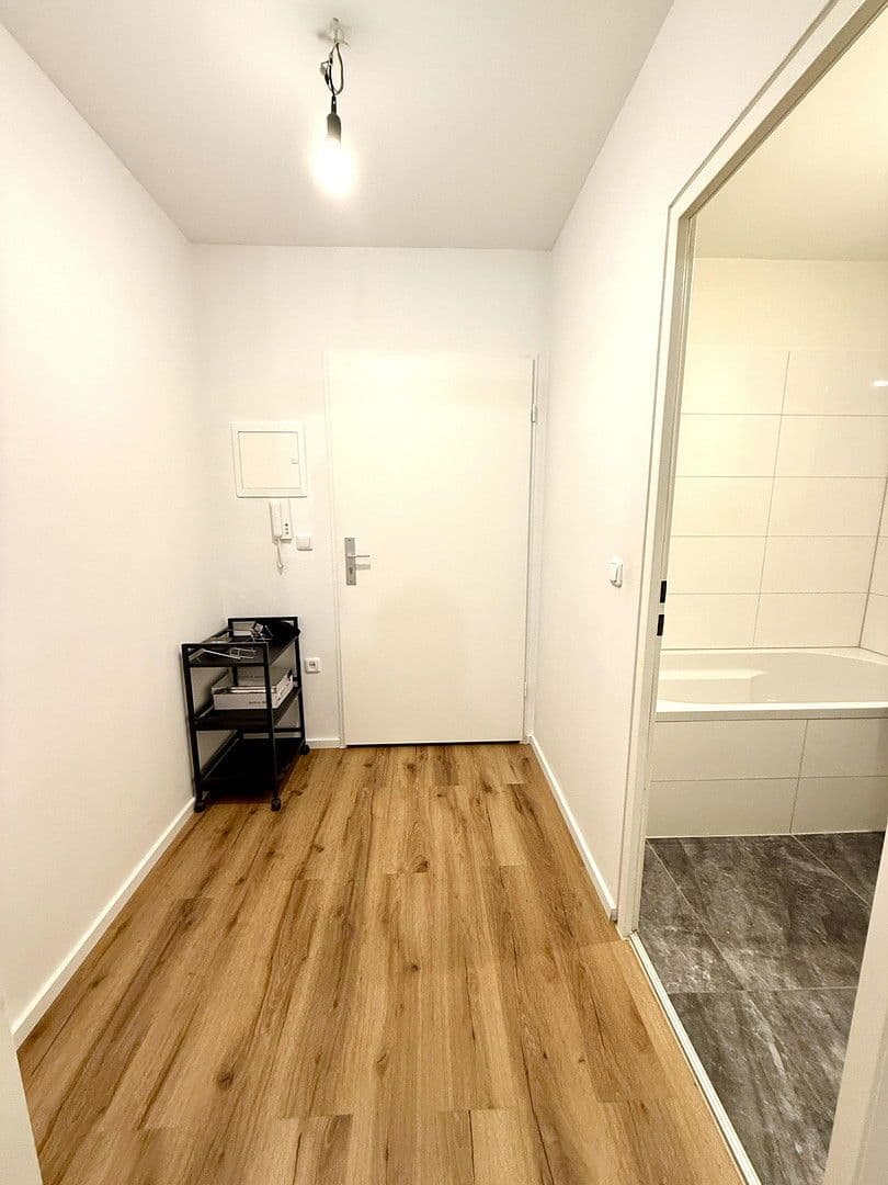 1 bedroom flat to rent, 37 m², Friedrichshafenerstrasse 12, München, Bavaria 1 bedroom flat to rent, 37 m², Friedrichshafenerstrasse 12, München, Bavaria