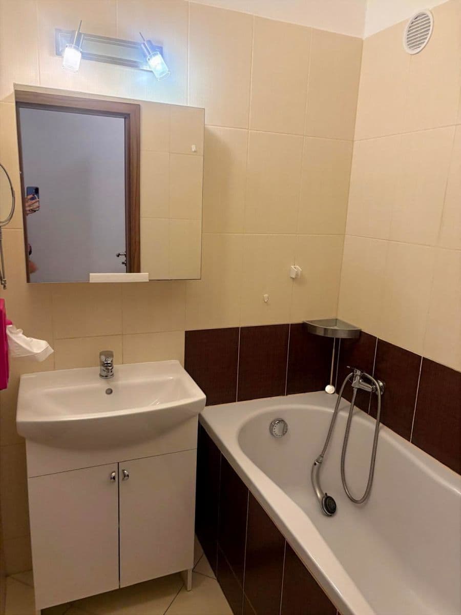 2 bedroom flat to rent, 56 m², Záhřebská, Brno, Jihomoravský Region 2 bedroom flat to rent, 56 m², Záhřebská, Brno, Jihomoravský Region