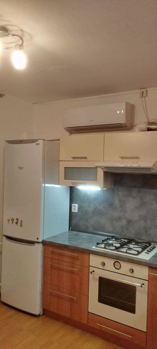 2 bedroom flat to rent, 56 m², Záhřebská, Brno, Jihomoravský Region 2 bedroom flat to rent, 56 m², Záhřebská, Brno, Jihomoravský Region