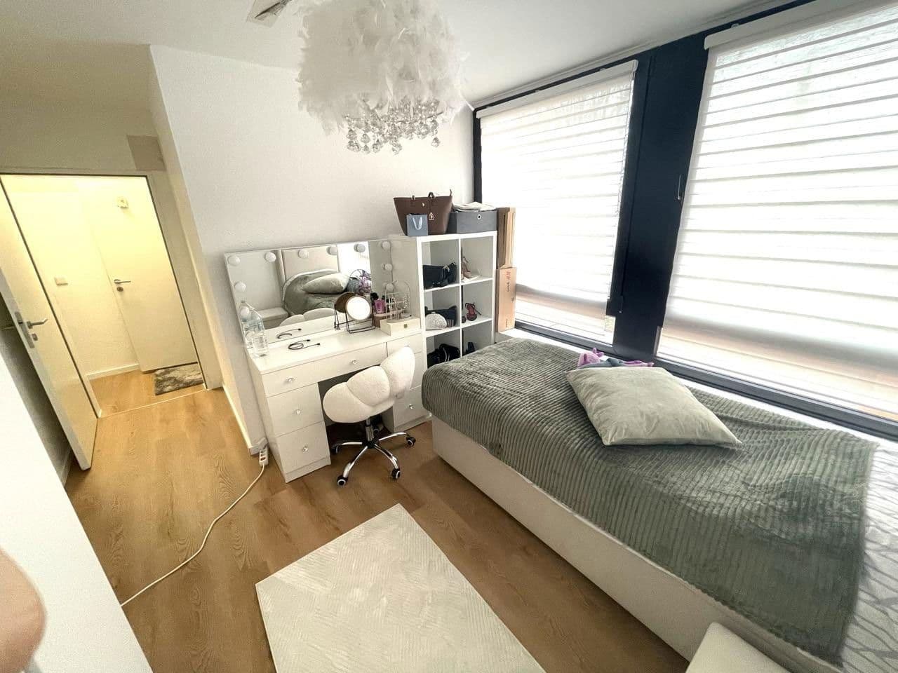 4 bedroom flat for sale, 100 m², Erich-Ollenhauer-Straße, Düsseldorf, North Rhine-Westphalia 4 bedroom flat for sale, 100 m², Erich-Ollenhauer-Straße, Düsseldorf, North Rhine-Westphalia