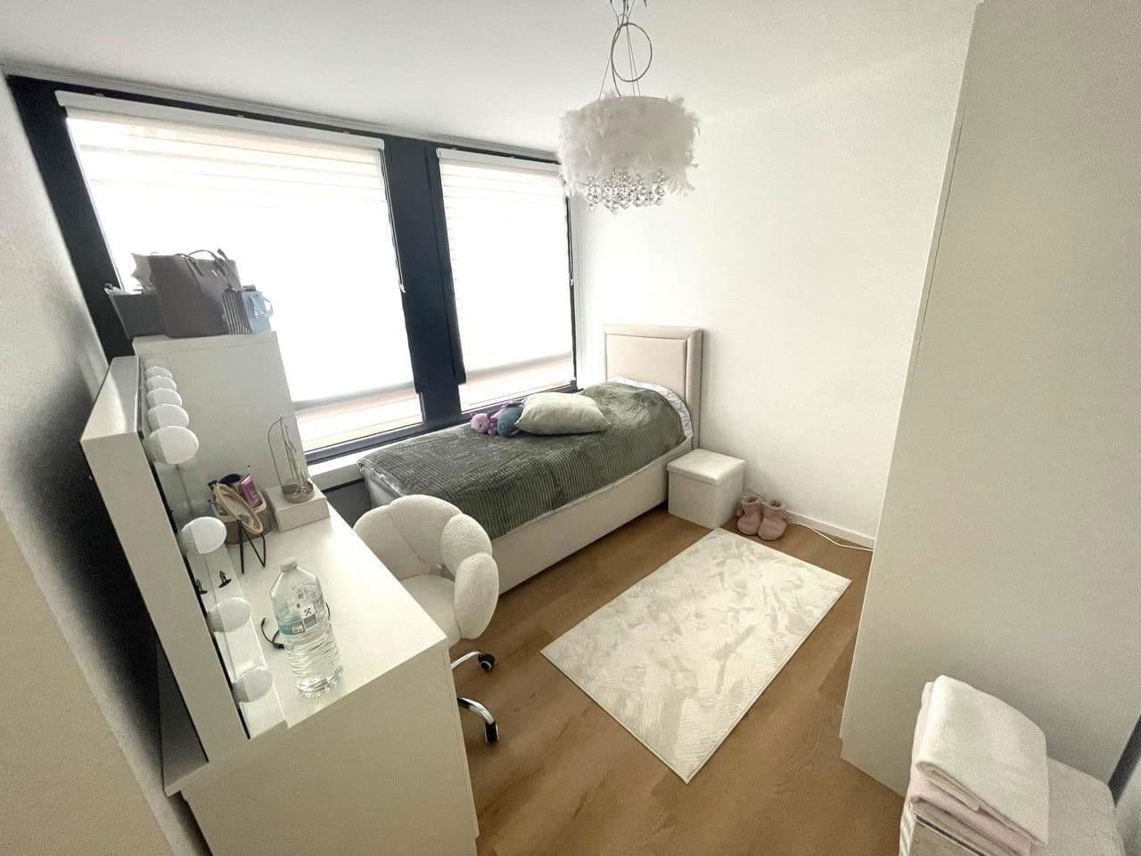 4 bedroom flat for sale, 100 m², Erich-Ollenhauer-Straße, Düsseldorf, North Rhine-Westphalia 4 bedroom flat for sale, 100 m², Erich-Ollenhauer-Straße, Düsseldorf, North Rhine-Westphalia