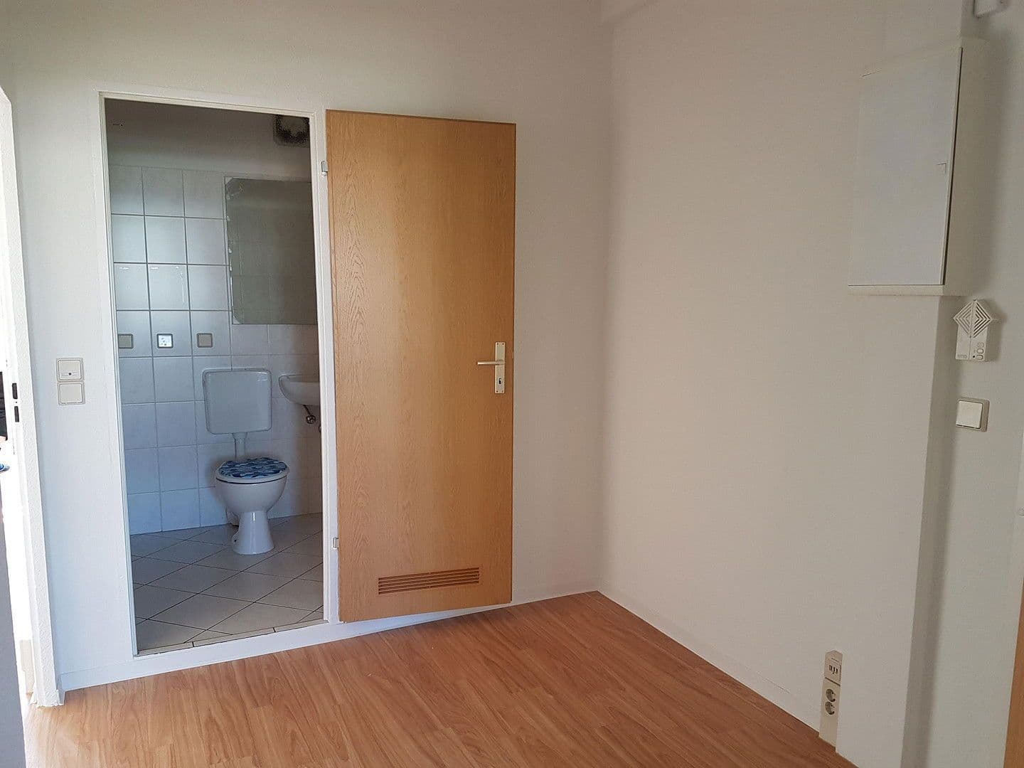 3 bedroom flat for sale, 64 m², Otto - Dix - Ring 38, Dresden, Saxony 3 bedroom flat for sale, 64 m², Otto - Dix - Ring 38, Dresden, Saxony