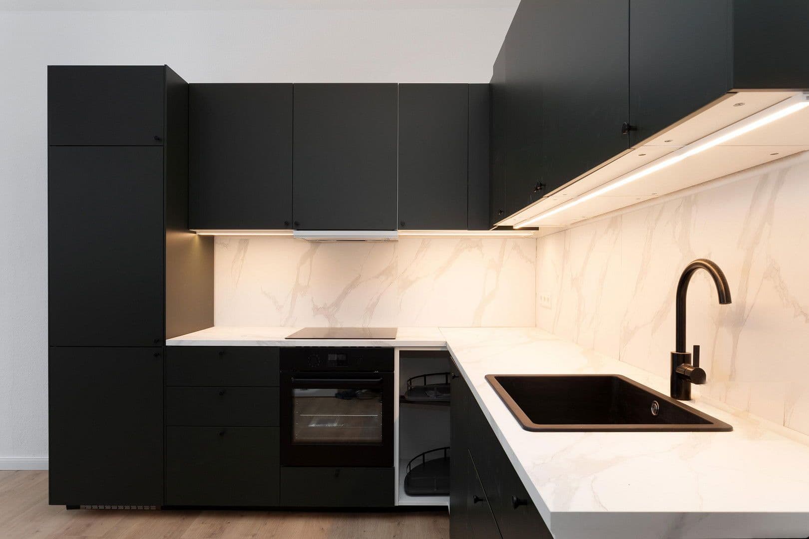 4 bedroom flat for sale, 86 m², Griechische Allee 20, Berlin, Berlin 4 bedroom flat for sale, 86 m², Griechische Allee 20, Berlin, Berlin