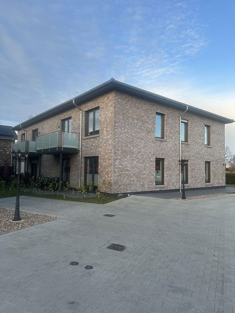 5 bedroom flat to rent, 92 m², Bahnweg 1b, Barßel, Lower Saxony 5 bedroom flat to rent, 92 m², Bahnweg 1b, Barßel, Lower Saxony