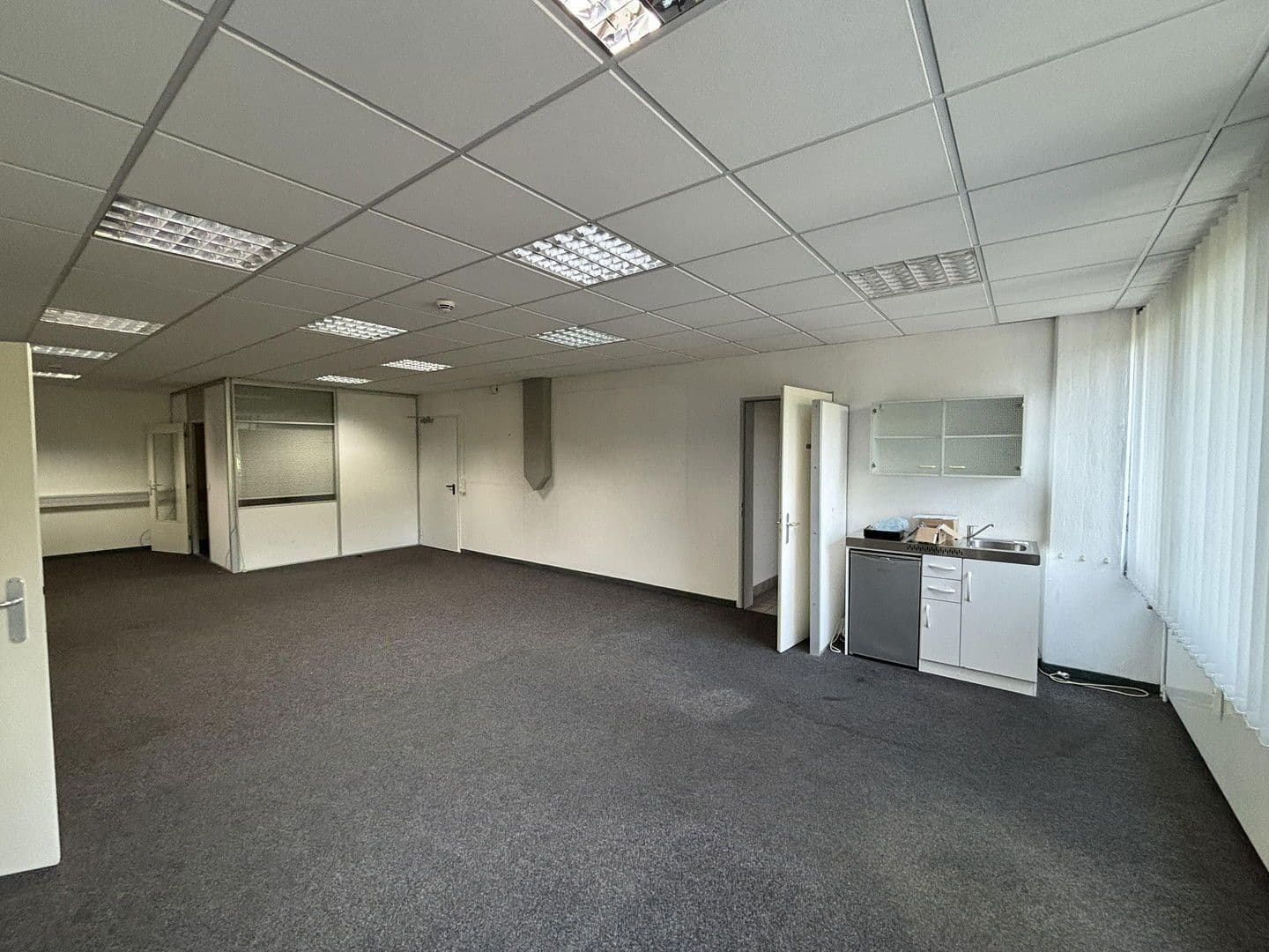 office to rent, 120 m², Münsterstrasse 330, Düsseldorf, North Rhine-Westphalia office to rent, 120 m², Münsterstrasse 330, Düsseldorf, North Rhine-Westphalia