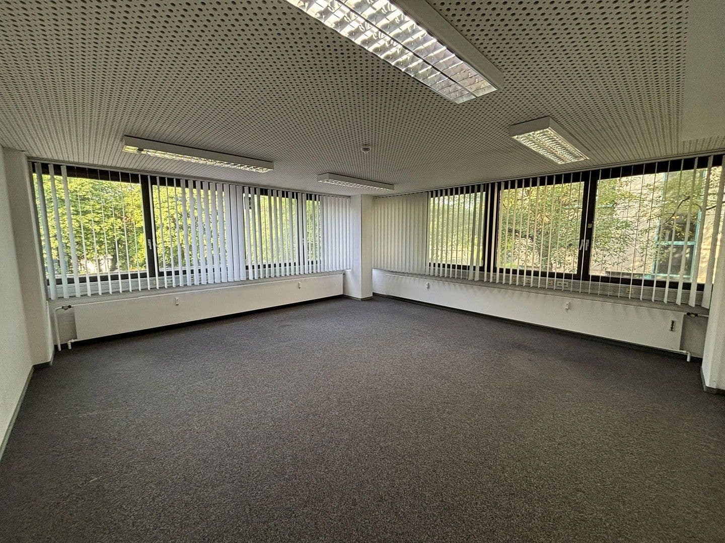 office to rent, 120 m², Münsterstrasse 330, Düsseldorf, North Rhine-Westphalia office to rent, 120 m², Münsterstrasse 330, Düsseldorf, North Rhine-Westphalia