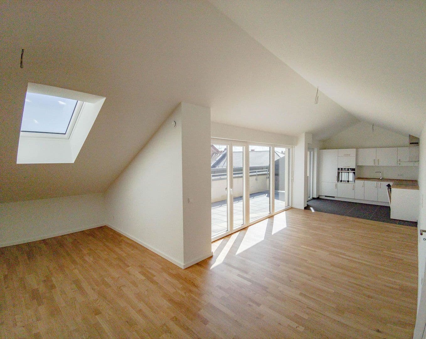 4 bedroom flat to rent, 123 m², Karolinenstr. 22, Fürth, Bavaria 4 bedroom flat to rent, 123 m², Karolinenstr. 22, Fürth, Bavaria