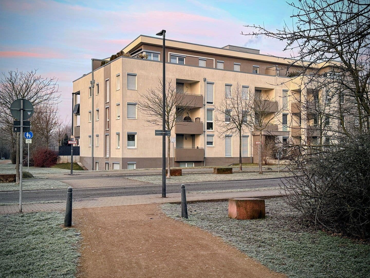 4 bedroom flat to rent, 117 m², Ludwigshafen, Rhineland-Palatinate 4 bedroom flat to rent, 117 m², Ludwigshafen, Rhineland-Palatinate