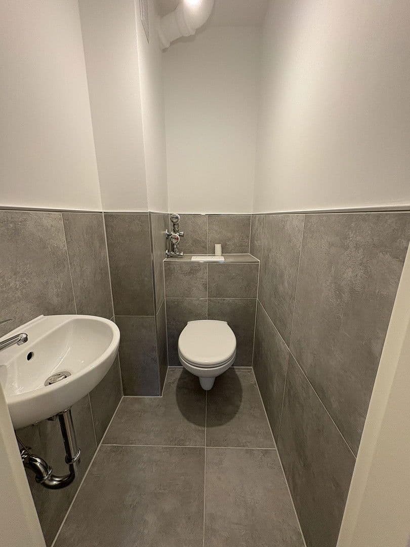 4 bedroom flat to rent, 80 m², Mannheimer Str. 4, Wiesbaden, Hesse 4 bedroom flat to rent, 80 m², Mannheimer Str. 4, Wiesbaden, Hesse