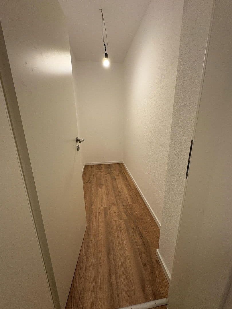 4 bedroom flat to rent, 80 m², Mannheimer Str. 4, Wiesbaden, Hesse 4 bedroom flat to rent, 80 m², Mannheimer Str. 4, Wiesbaden, Hesse