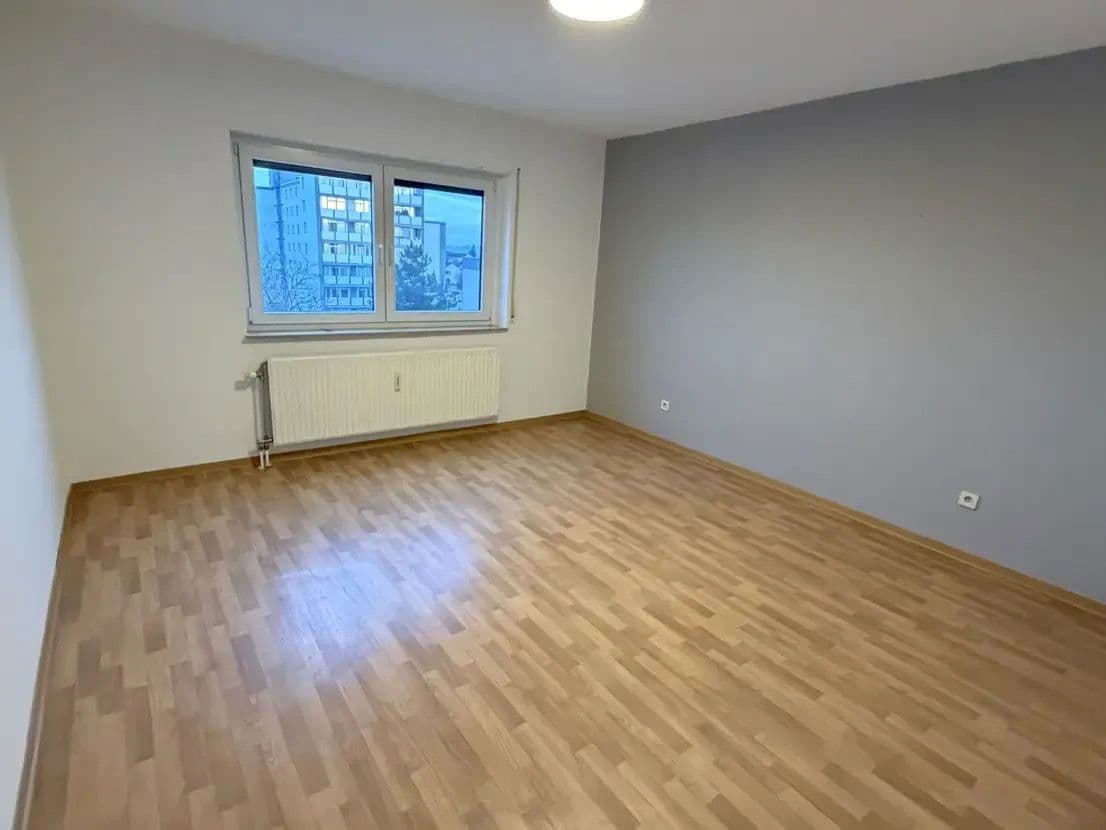 3 bedroom flat to rent, 90 m², Friedrich-Naumann Straße 17, Ludwigshafen am Rhein, Rhineland-Palatinate 3 bedroom flat to rent, 90 m², Friedrich-Naumann Straße 17, Ludwigshafen am Rhein, Rhineland-Palatinate