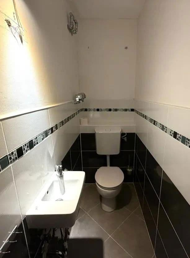 3 bedroom flat to rent, 90 m², Friedrich-Naumann Straße 17, Ludwigshafen am Rhein, Rhineland-Palatinate 3 bedroom flat to rent, 90 m², Friedrich-Naumann Straße 17, Ludwigshafen am Rhein, Rhineland-Palatinate