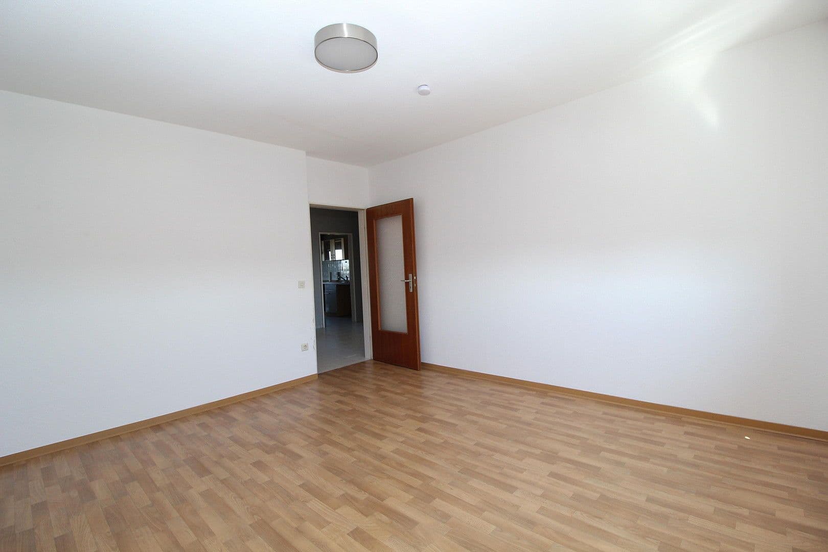 3 bedroom flat to rent, 90 m², Friedrich-Naumann Straße 17, Ludwigshafen am Rhein, Rhineland-Palatinate 3 bedroom flat to rent, 90 m², Friedrich-Naumann Straße 17, Ludwigshafen am Rhein, Rhineland-Palatinate