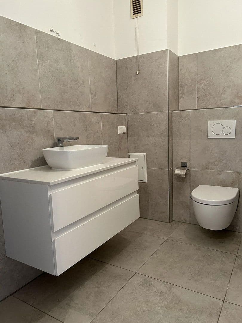 2 bedroom flat to rent, 71 m², Mönchengladbach, North Rhine-Westphalia 2 bedroom flat to rent, 71 m², Mönchengladbach, North Rhine-Westphalia