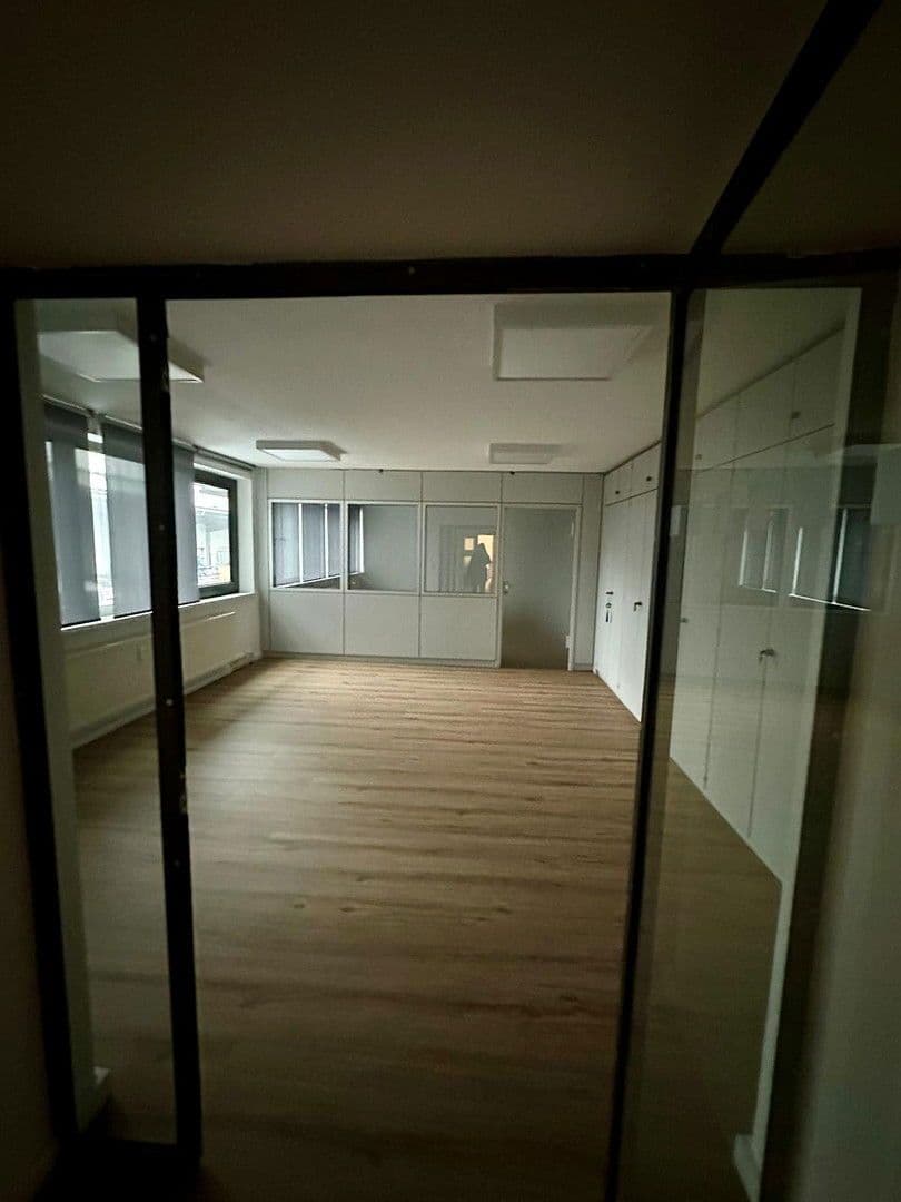 office to rent, 298 m², Frankfurt am Main, Hesse office to rent, 298 m², Frankfurt am Main, Hesse