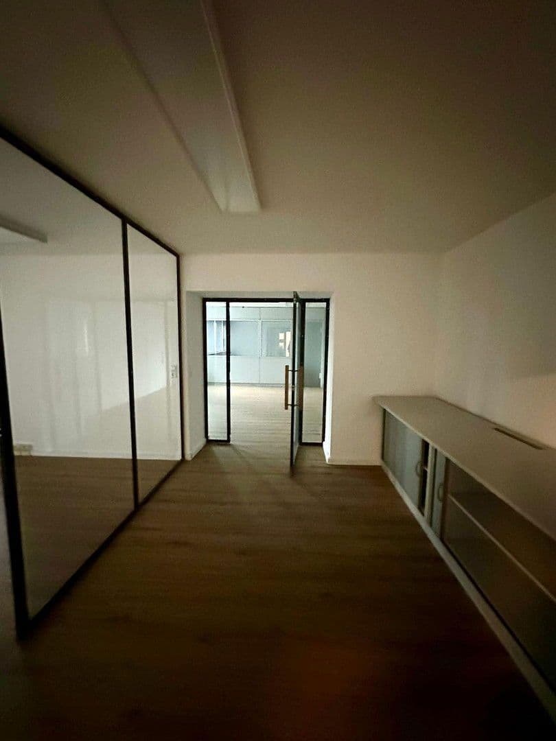 office to rent, 298 m², Frankfurt am Main, Hesse office to rent, 298 m², Frankfurt am Main, Hesse