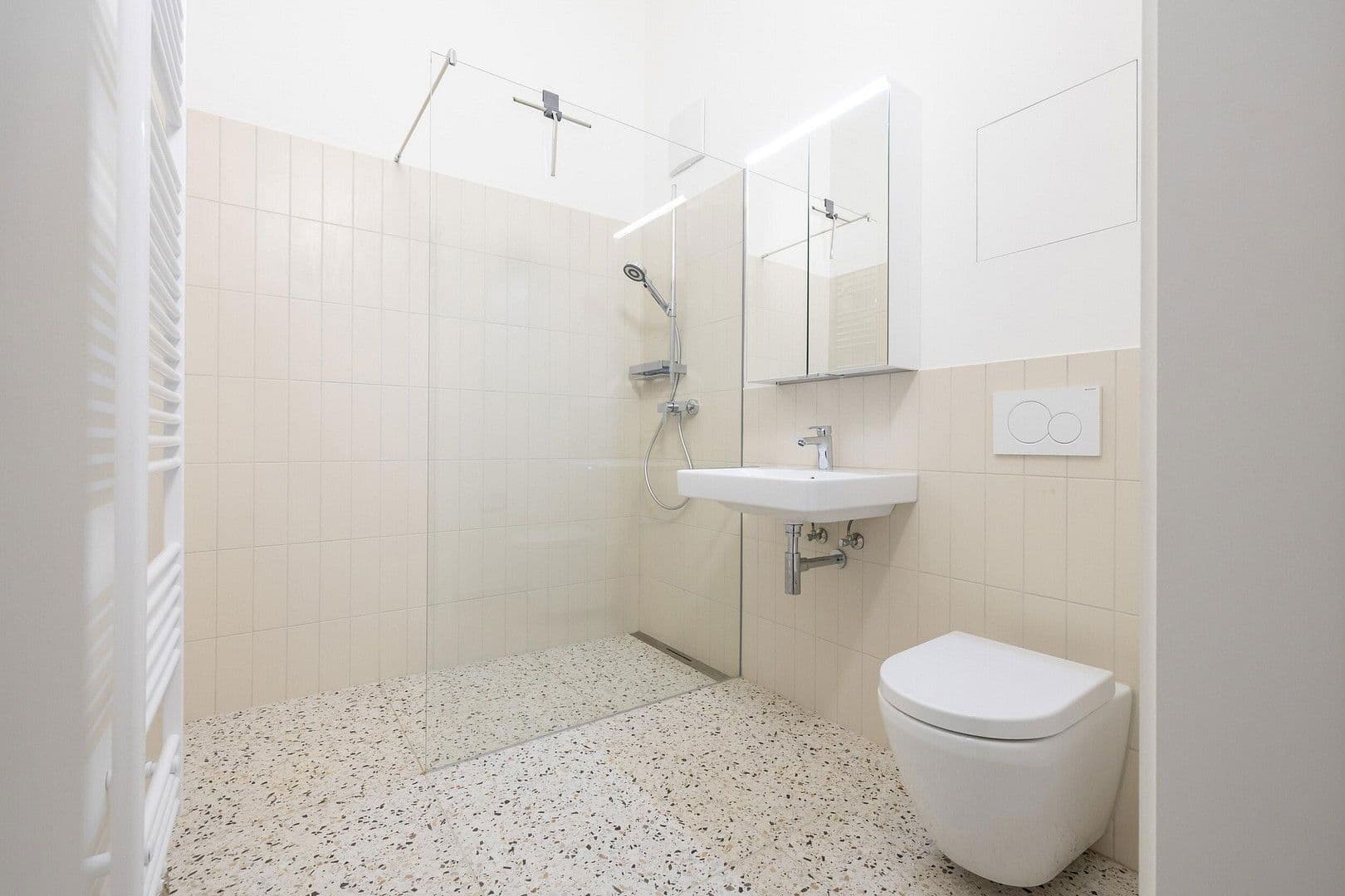 2 bedroom flat to rent, 54 m², Eisenbahnstr. 21, Waldshut-Tiengen, Baden-Württemberg 2 bedroom flat to rent, 54 m², Eisenbahnstr. 21, Waldshut-Tiengen, Baden-Württemberg