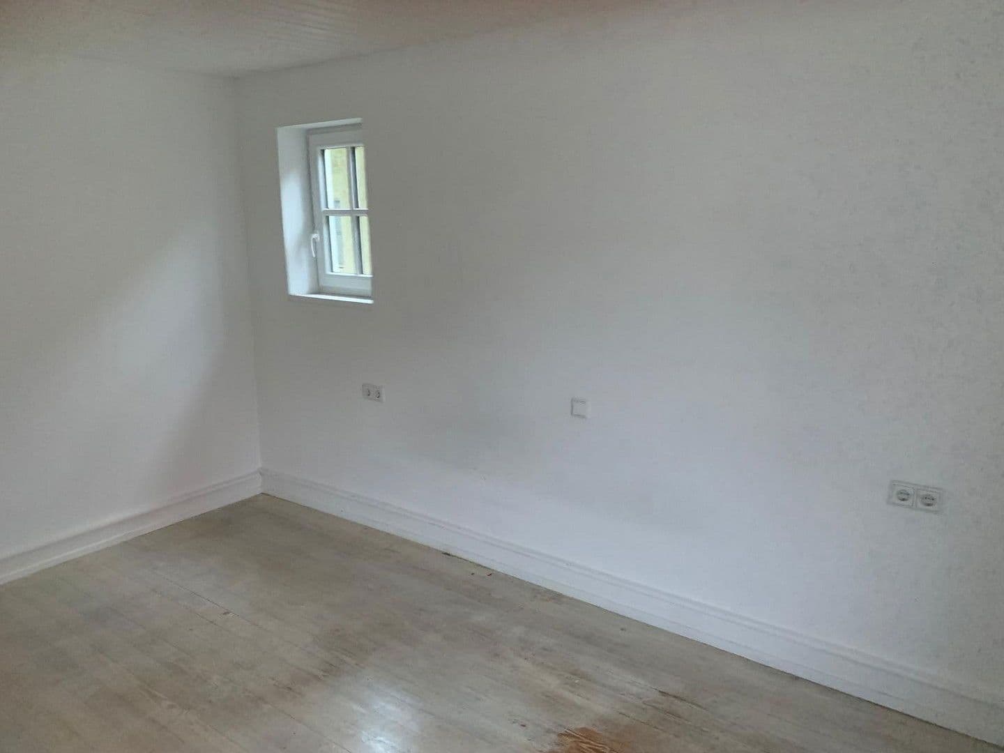 4 bedroom flat to rent, 110 m², Worms-Pfeddersheim, Rhineland-Palatinate 4 bedroom flat to rent, 110 m², Worms-Pfeddersheim, Rhineland-Palatinate