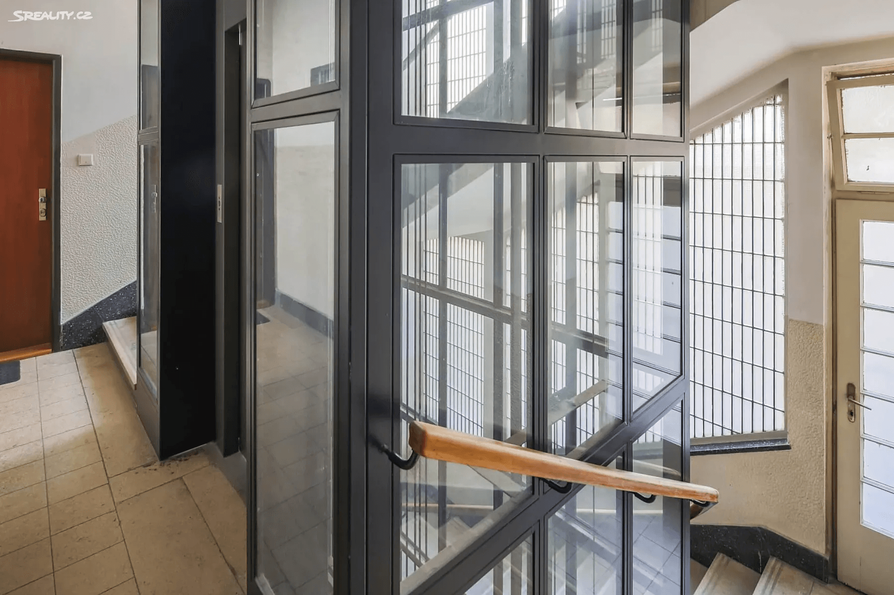 2 bedroom with open-plan kitchen flat to rent, 92 m², Purkyňova, Prague, Prague 2 bedroom with open-plan kitchen flat to rent, 92 m², Purkyňova, Prague, Prague