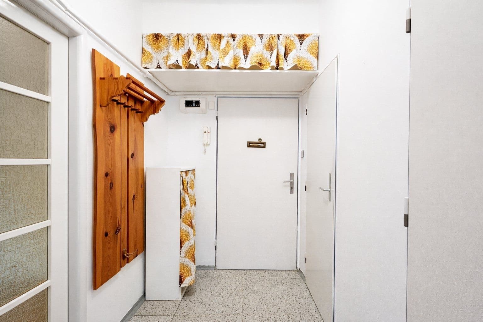 1 bedroom flat to rent, 33 m², Pod strojírnami, Prague, Prague 1 bedroom flat to rent, 33 m², Pod strojírnami, Prague, Prague