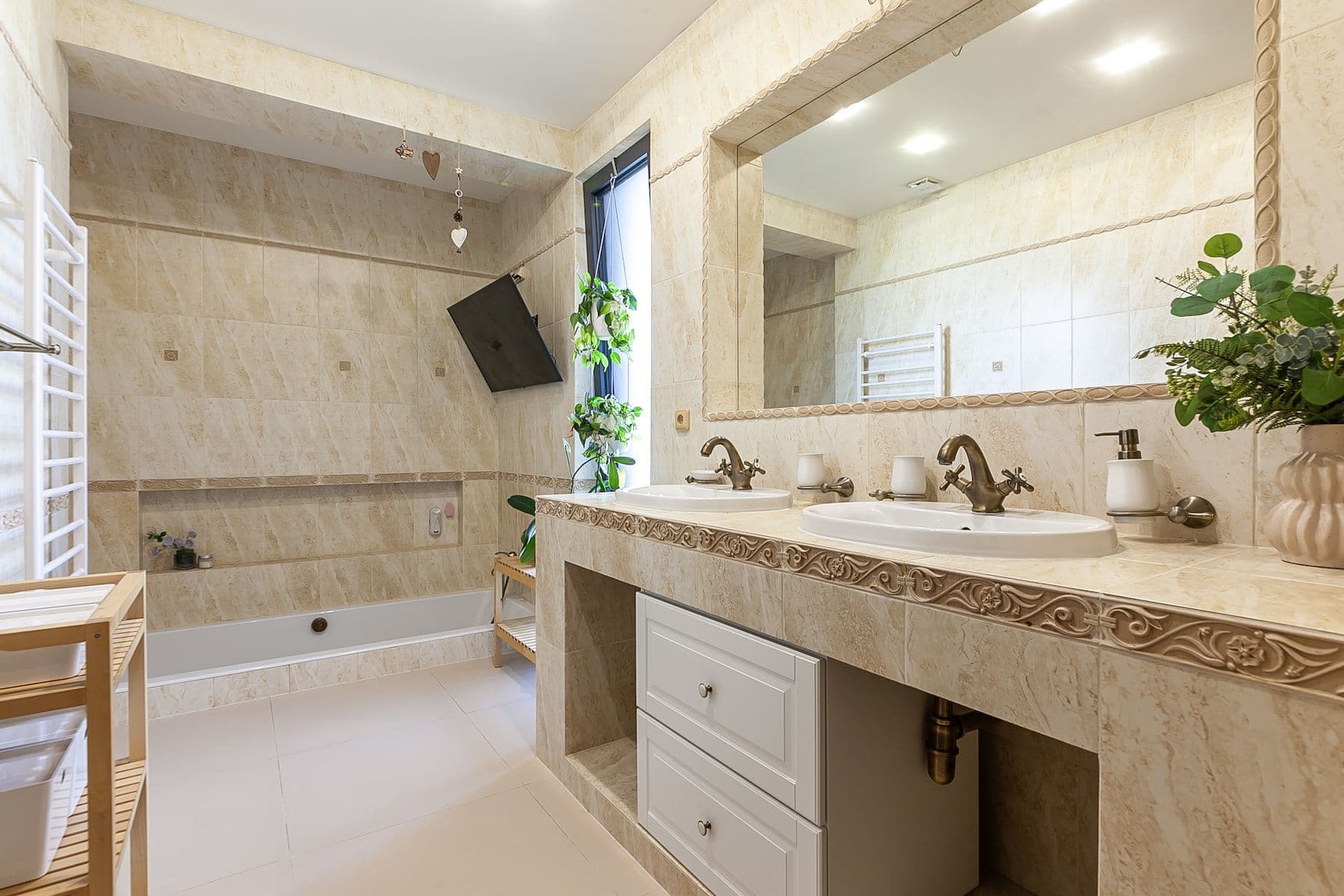 non-residential property for sale, 1,304 m², Ve Stráži, Psáry, Středočeský Region non-residential property for sale, 1,304 m², Ve Stráži, Psáry, Středočeský Region