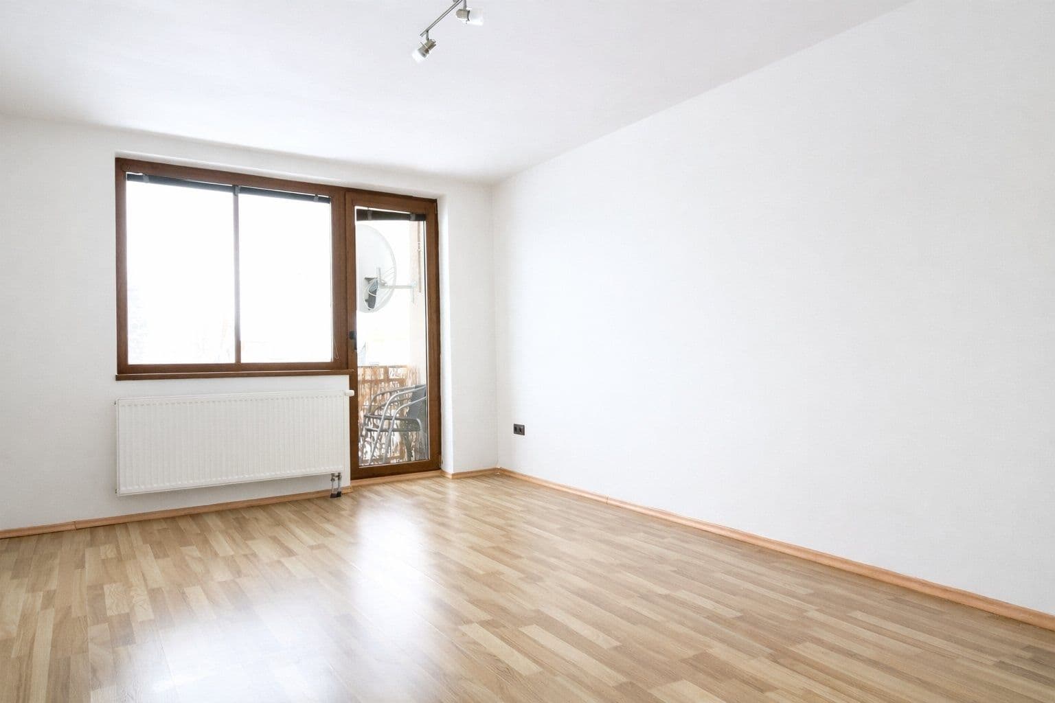 2 bedroom with open-plan kitchen flat to rent, 85 m², Lhota u Příbramě, Středočeský Region 2 bedroom with open-plan kitchen flat to rent, 85 m², Lhota u Příbramě, Středočeský Region