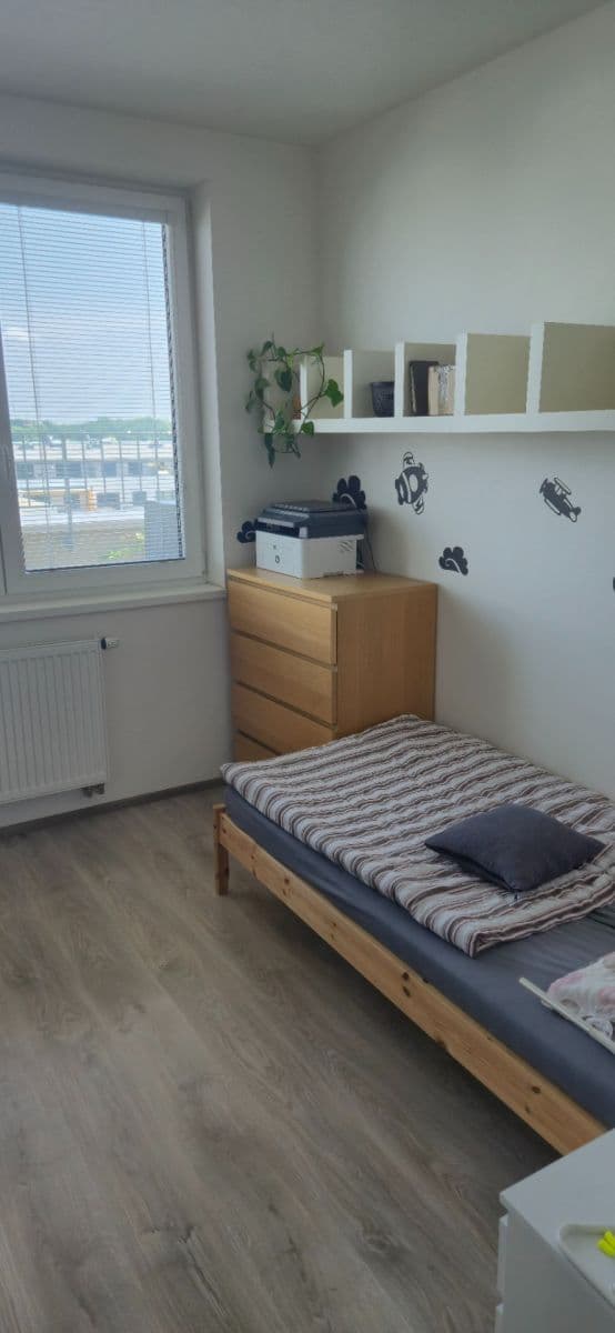 3 bedroom with open-plan kitchen flat for sale, 155 m², T. G. Masaryka, Horoměřice, Středočeský Region 3 bedroom with open-plan kitchen flat for sale, 155 m², T. G. Masaryka, Horoměřice, Středočeský Region