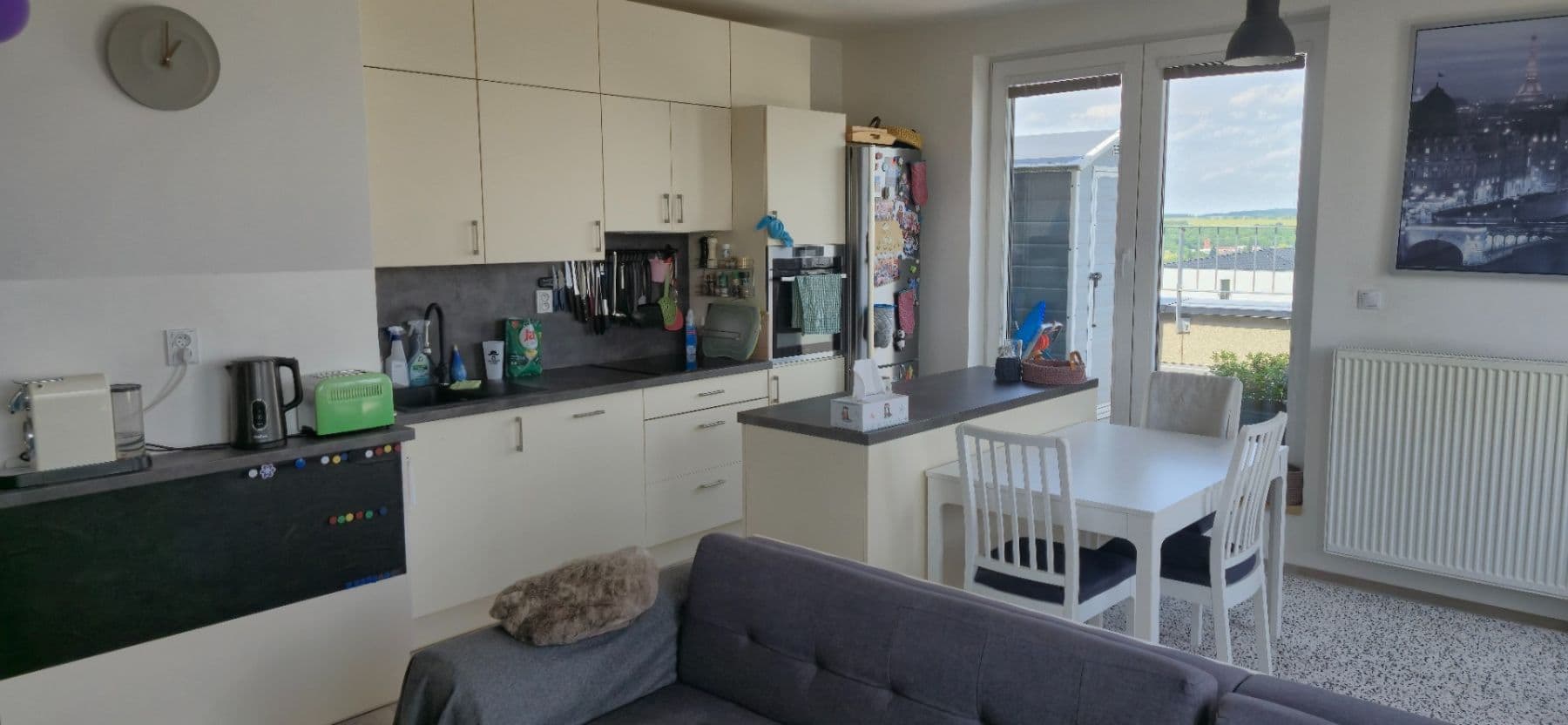 3 bedroom with open-plan kitchen flat for sale, 155 m², T. G. Masaryka, Horoměřice, Středočeský Region 3 bedroom with open-plan kitchen flat for sale, 155 m², T. G. Masaryka, Horoměřice, Středočeský Region