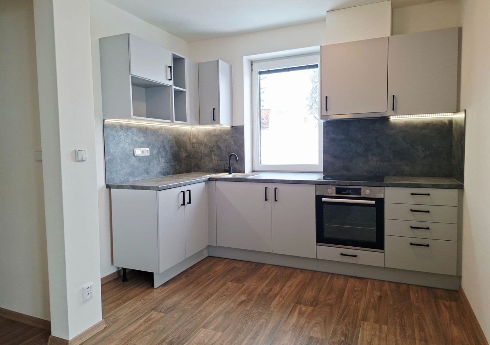 1 bedroom with open-plan kitchen flat to rent, 49 m², Nová ulice, Střelice, Jihomoravský Region 1 bedroom with open-plan kitchen flat to rent, 49 m², Nová ulice, Střelice, Jihomoravský Region