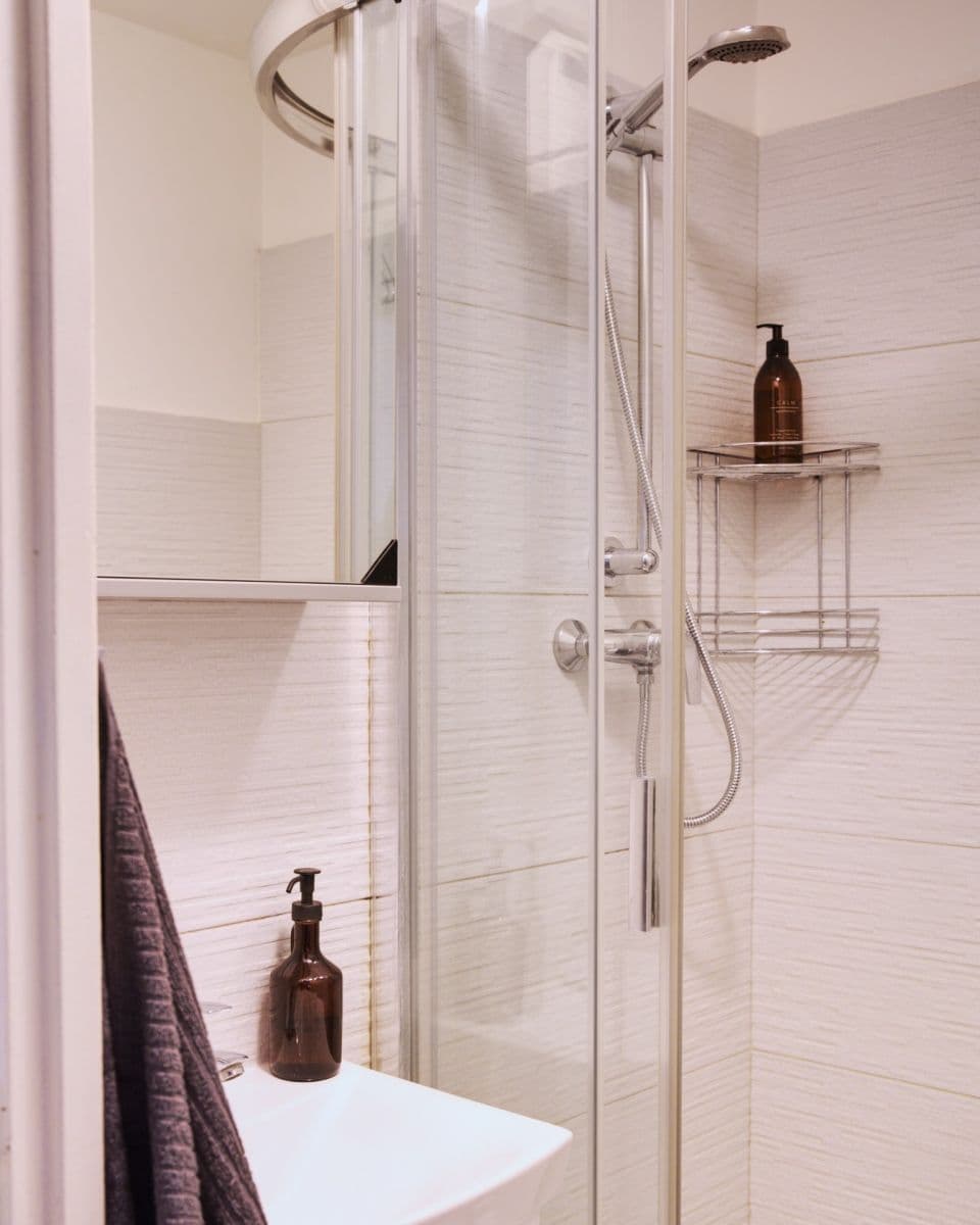 3 bedroom with open-plan kitchen flat to rent, 75 m², Nad Olšinami, Prague, Prague 3 bedroom with open-plan kitchen flat to rent, 75 m², Nad Olšinami, Prague, Prague