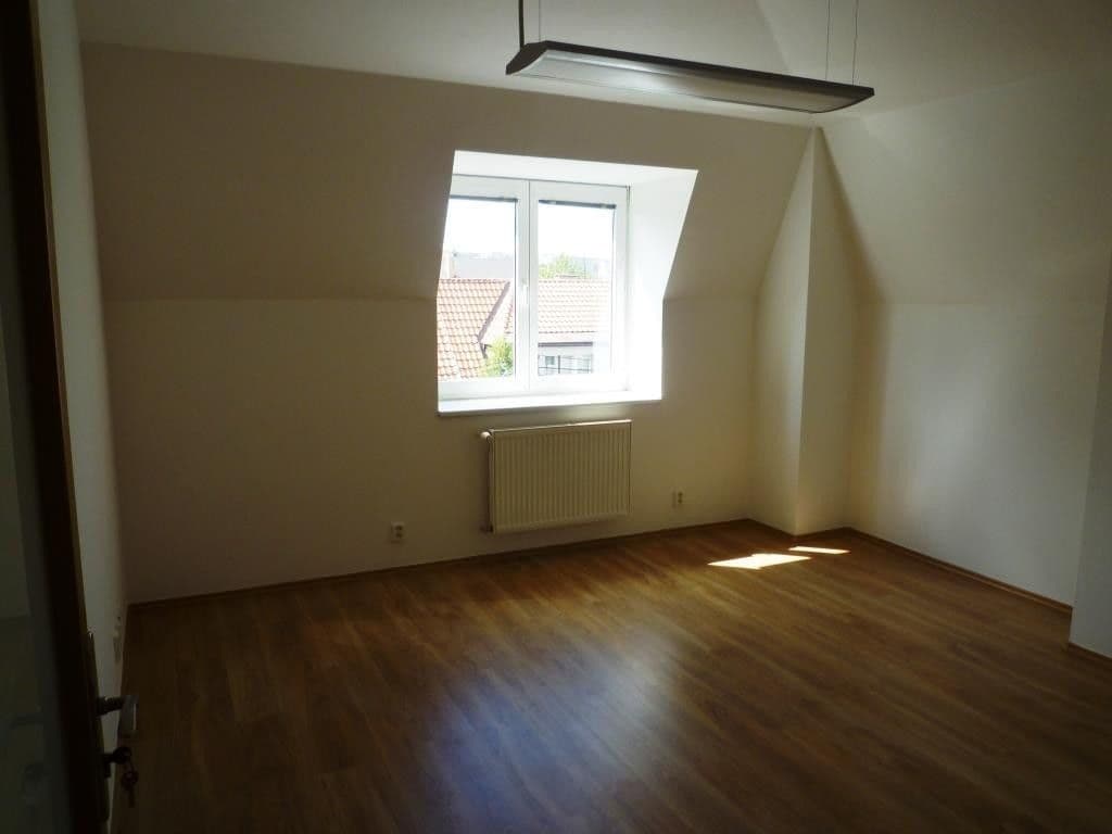 6 bedroom flat to rent, 129 m², Medkova, Prague, Prague 6 bedroom flat to rent, 129 m², Medkova, Prague, Prague