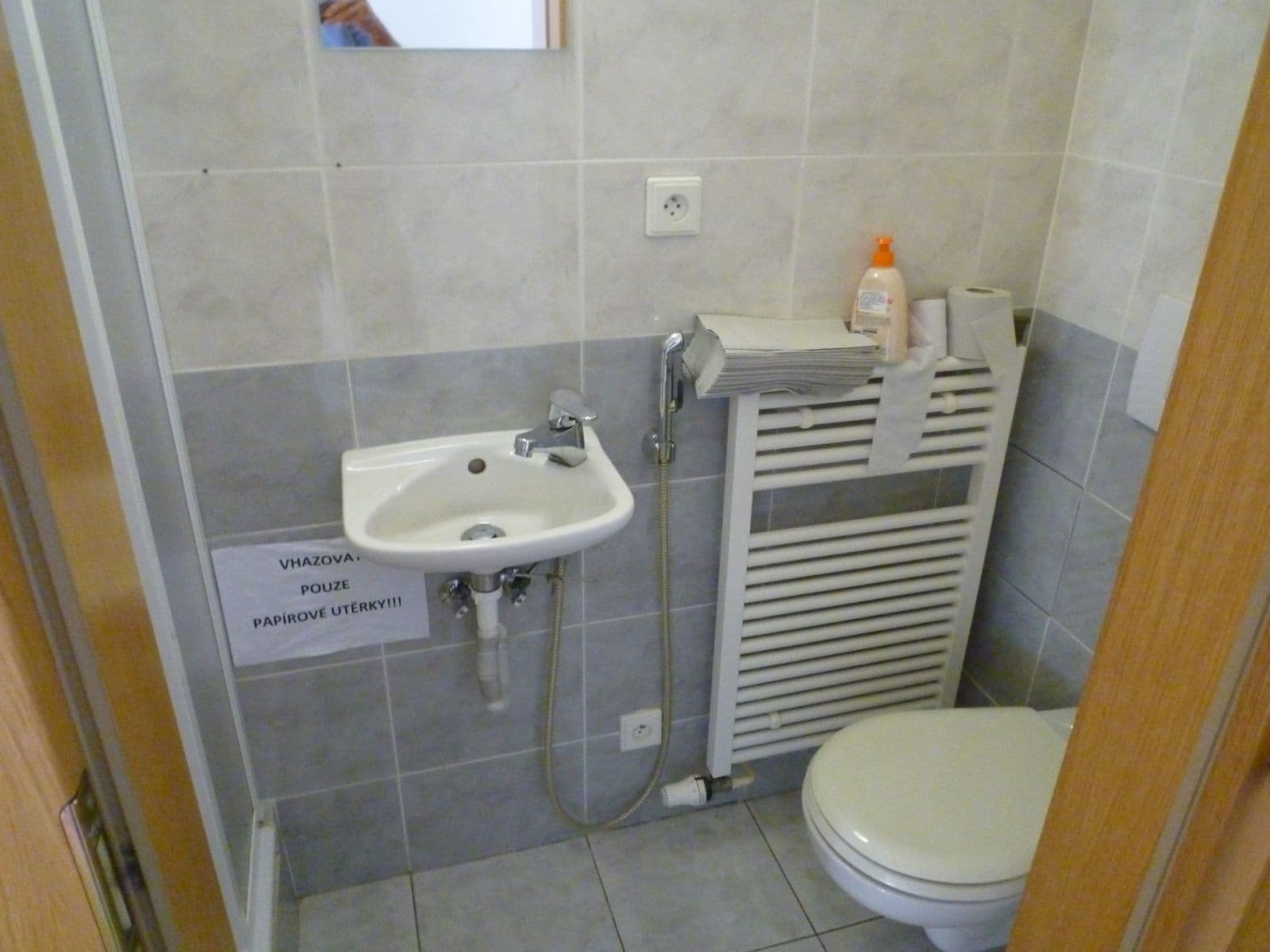 6 bedroom flat to rent, 129 m², Medkova, Prague, Prague 6 bedroom flat to rent, 129 m², Medkova, Prague, Prague