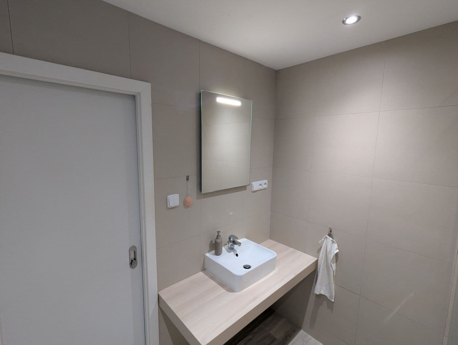 Studio flat to rent, 37 m², Tajovského, Prague, Prague Studio flat to rent, 37 m², Tajovského, Prague, Prague