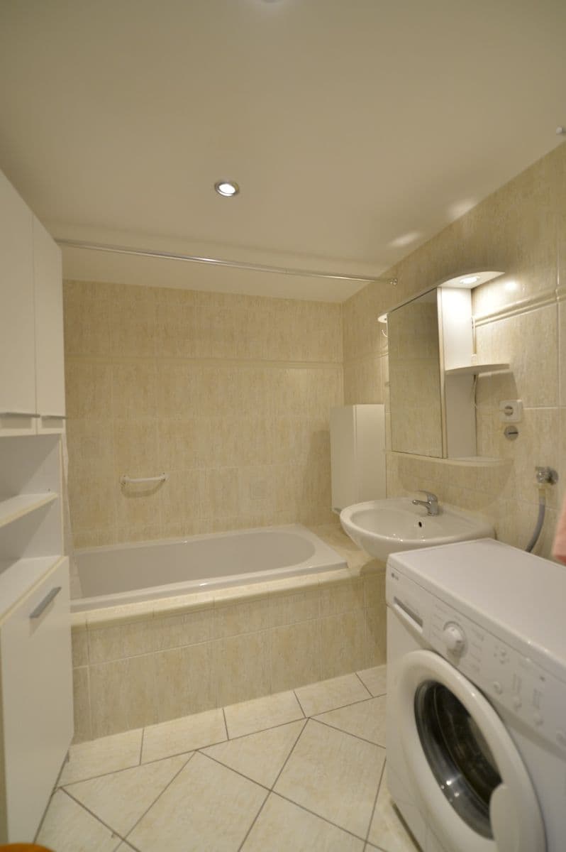 3 bedroom with open-plan kitchen flat for sale, 112 m², J. Š. Baara, České Budějovice, Jihočeský Region 3 bedroom with open-plan kitchen flat for sale, 112 m², J. Š. Baara, České Budějovice, Jihočeský Region