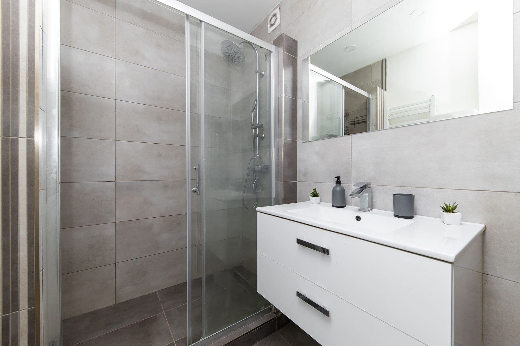 3 bedroom flat for sale, 69 m², Zdeňka Vavříka, Ostrava, Moravskoslezský Region 3 bedroom flat for sale, 69 m², Zdeňka Vavříka, Ostrava, Moravskoslezský Region