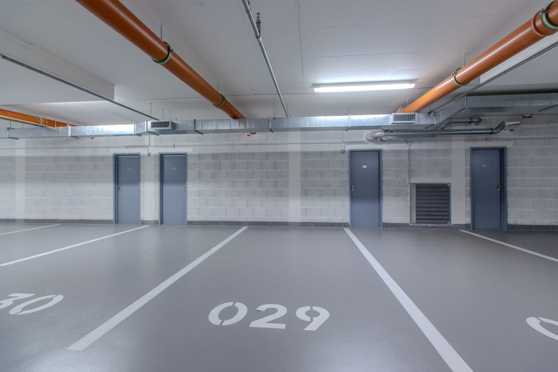 garage to rent, 15 m², Poděbradská, Prague, Prague garage to rent, 15 m², Poděbradská, Prague, Prague