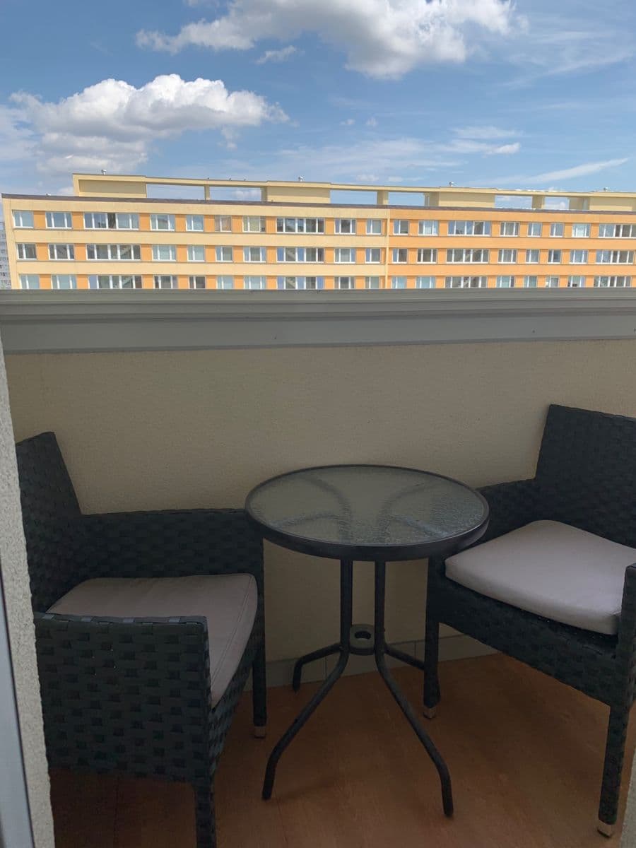 2 bedroom with open-plan kitchen flat to rent, 65 m², Jílovská, Prague, Prague 2 bedroom with open-plan kitchen flat to rent, 65 m², Jílovská, Prague, Prague