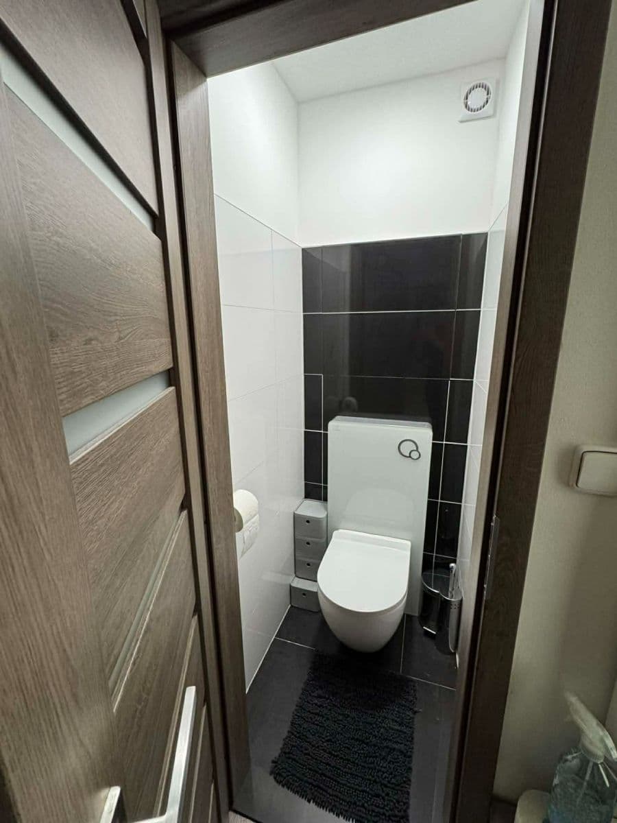 2 bedroom flat to rent, 54 m², Mokrá-Horákov, Jihomoravský Region 2 bedroom flat to rent, 54 m², Mokrá-Horákov, Jihomoravský Region