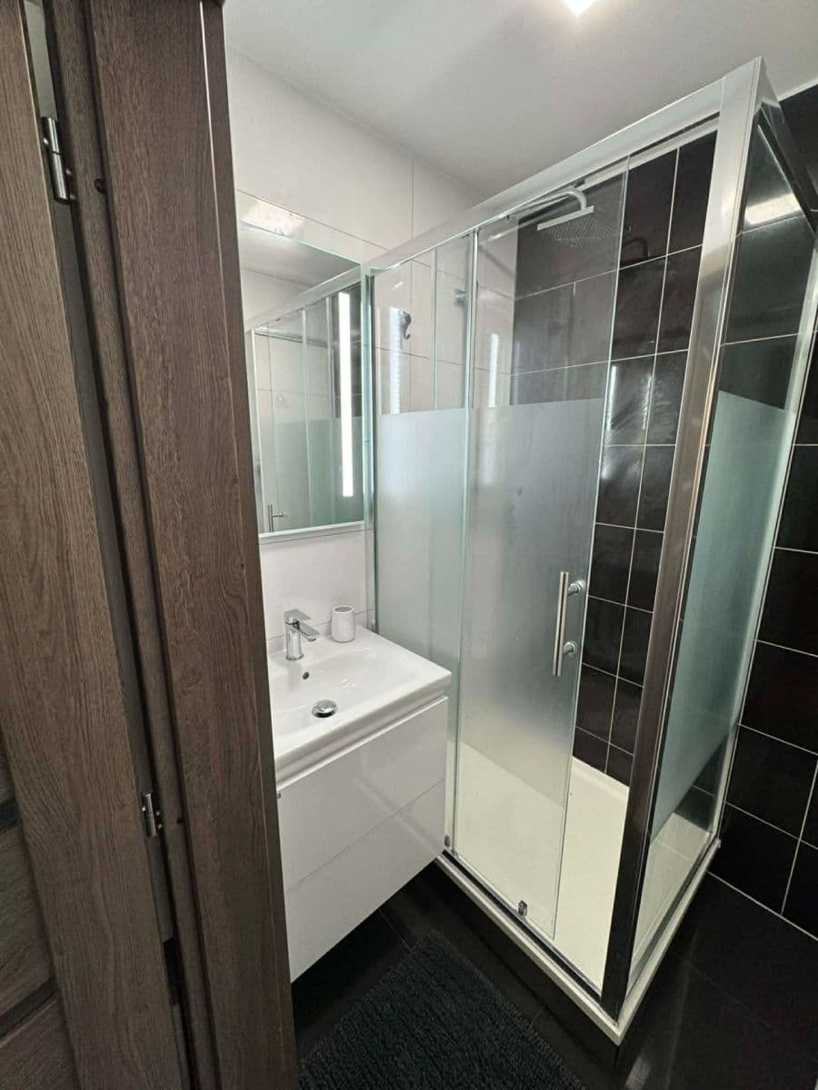 2 bedroom flat to rent, 54 m², Mokrá-Horákov, Jihomoravský Region 2 bedroom flat to rent, 54 m², Mokrá-Horákov, Jihomoravský Region