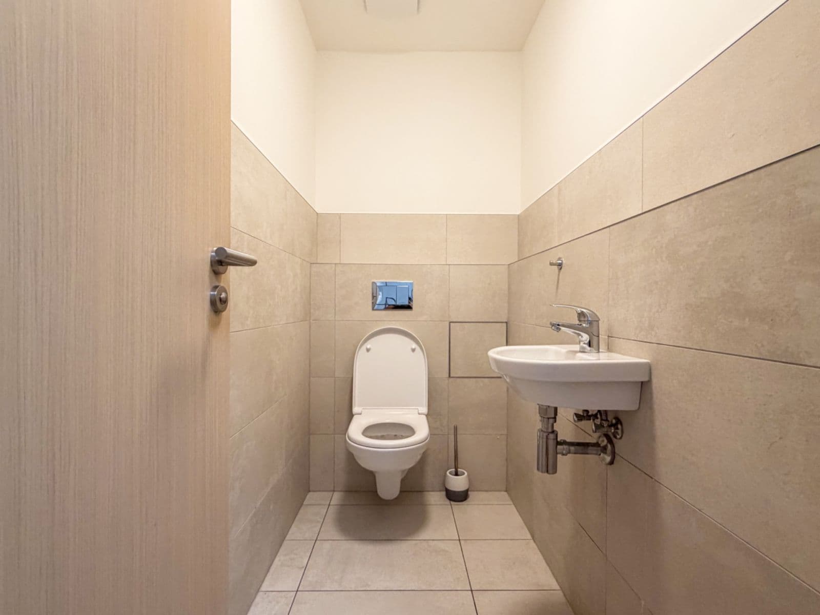 2 bedroom with open-plan kitchen flat to rent, 85 m², Nyklíčkova, Prague, Prague 2 bedroom with open-plan kitchen flat to rent, 85 m², Nyklíčkova, Prague, Prague