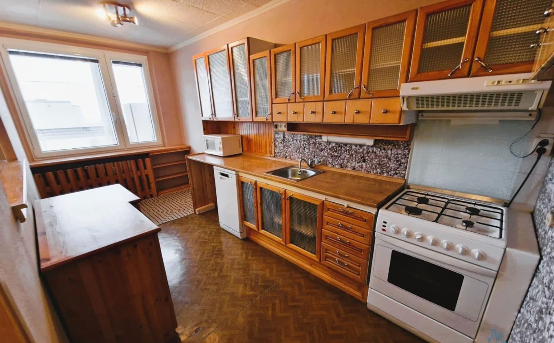 3 bedroom flat to rent, 68 m², Josefa Ševčíka, Most, Ústecký Region 3 bedroom flat to rent, 68 m², Josefa Ševčíka, Most, Ústecký Region