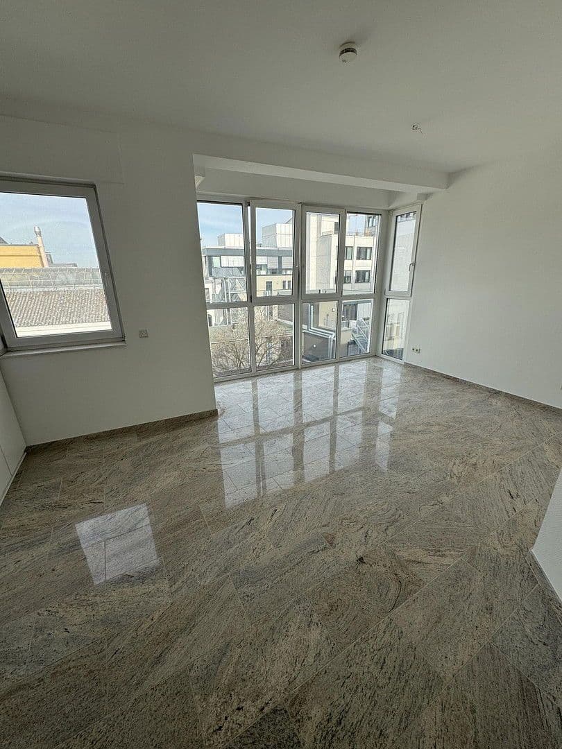 2 bedroom with open-plan kitchen flat to rent, 123 m², Köln, North Rhine-Westphalia 2 bedroom with open-plan kitchen flat to rent, 123 m², Köln, North Rhine-Westphalia