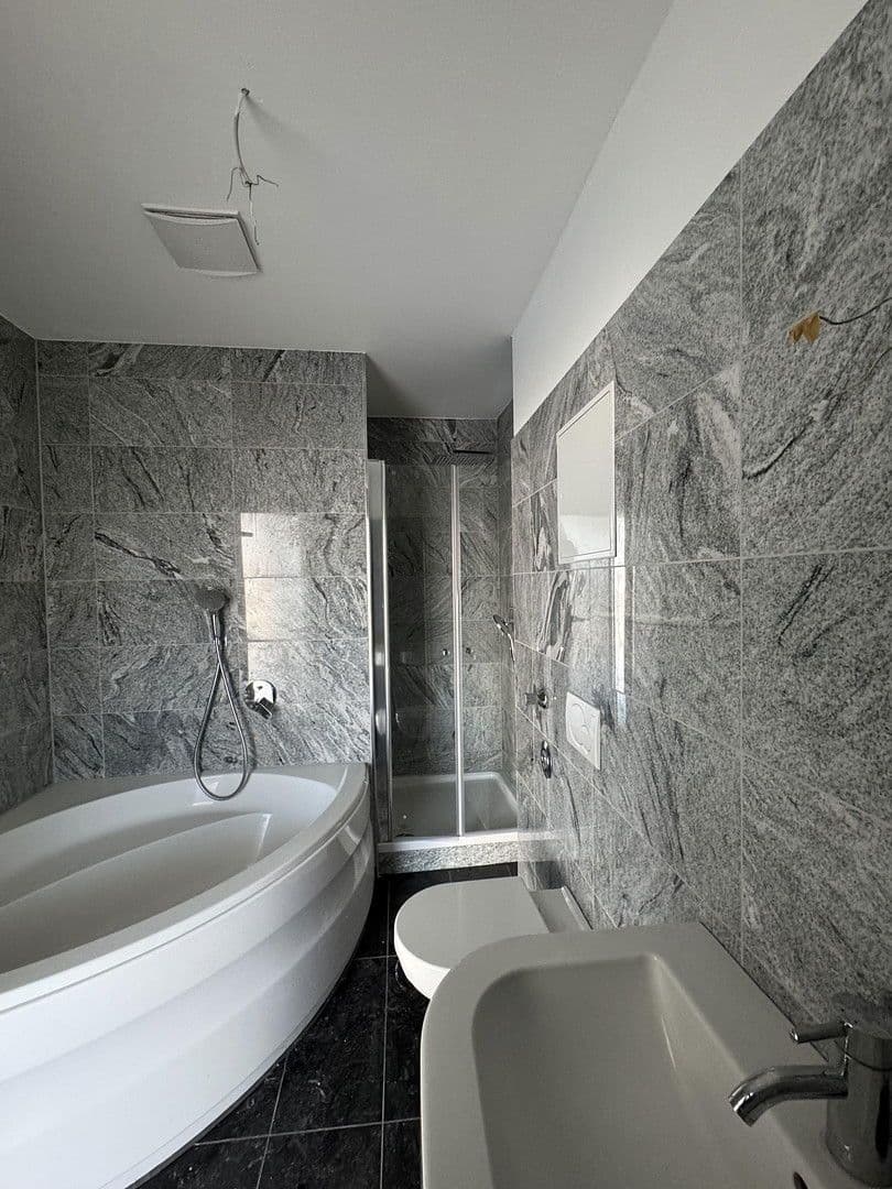 2 bedroom with open-plan kitchen flat to rent, 123 m², Köln, North Rhine-Westphalia 2 bedroom with open-plan kitchen flat to rent, 123 m², Köln, North Rhine-Westphalia