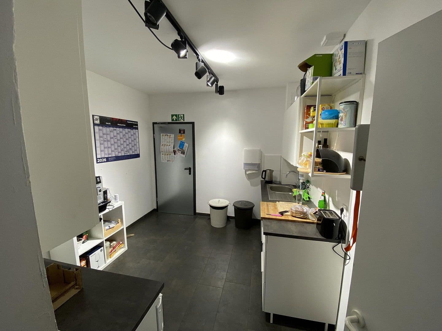 non-residential property to rent, 5,000 m², Auffeld, 33, Tönisvorst, North Rhine-Westphalia non-residential property to rent, 5,000 m², Auffeld, 33, Tönisvorst, North Rhine-Westphalia