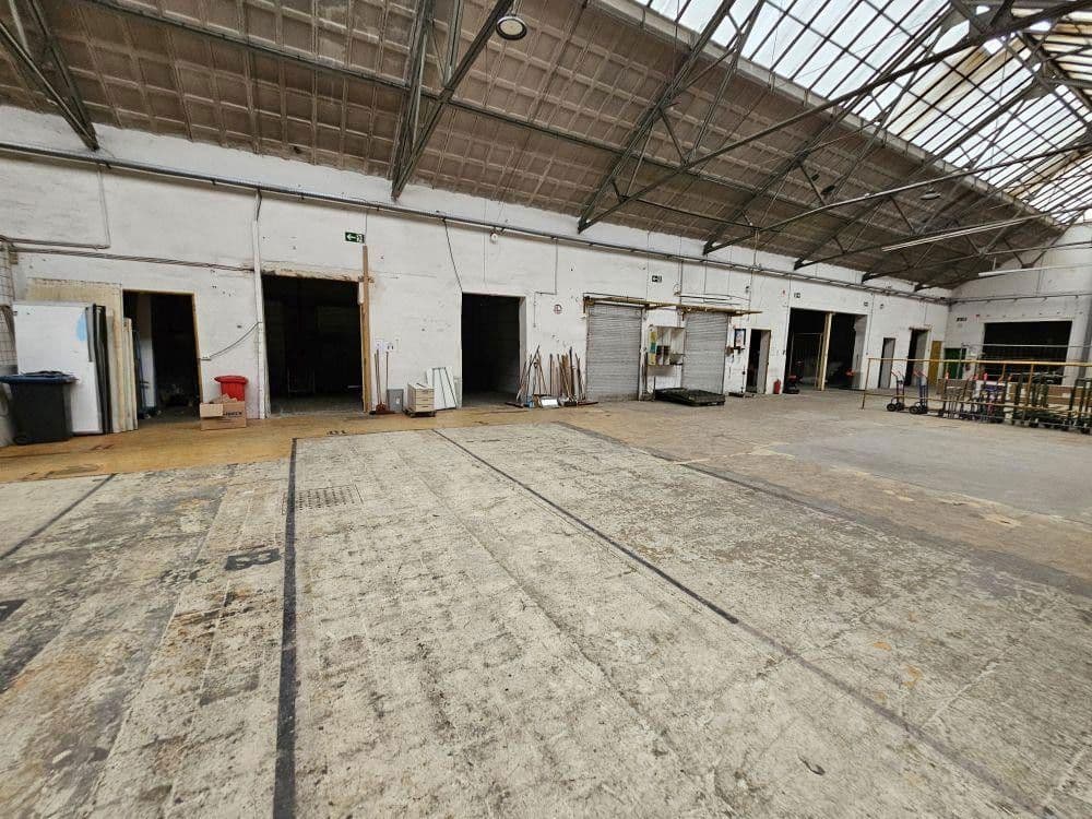 non-residential property to rent, 8,000 m², Solingen, North Rhine-Westphalia non-residential property to rent, 8,000 m², Solingen, North Rhine-Westphalia