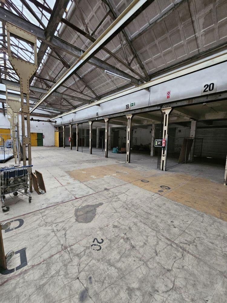 non-residential property to rent, 8,000 m², Solingen, North Rhine-Westphalia non-residential property to rent, 8,000 m², Solingen, North Rhine-Westphalia