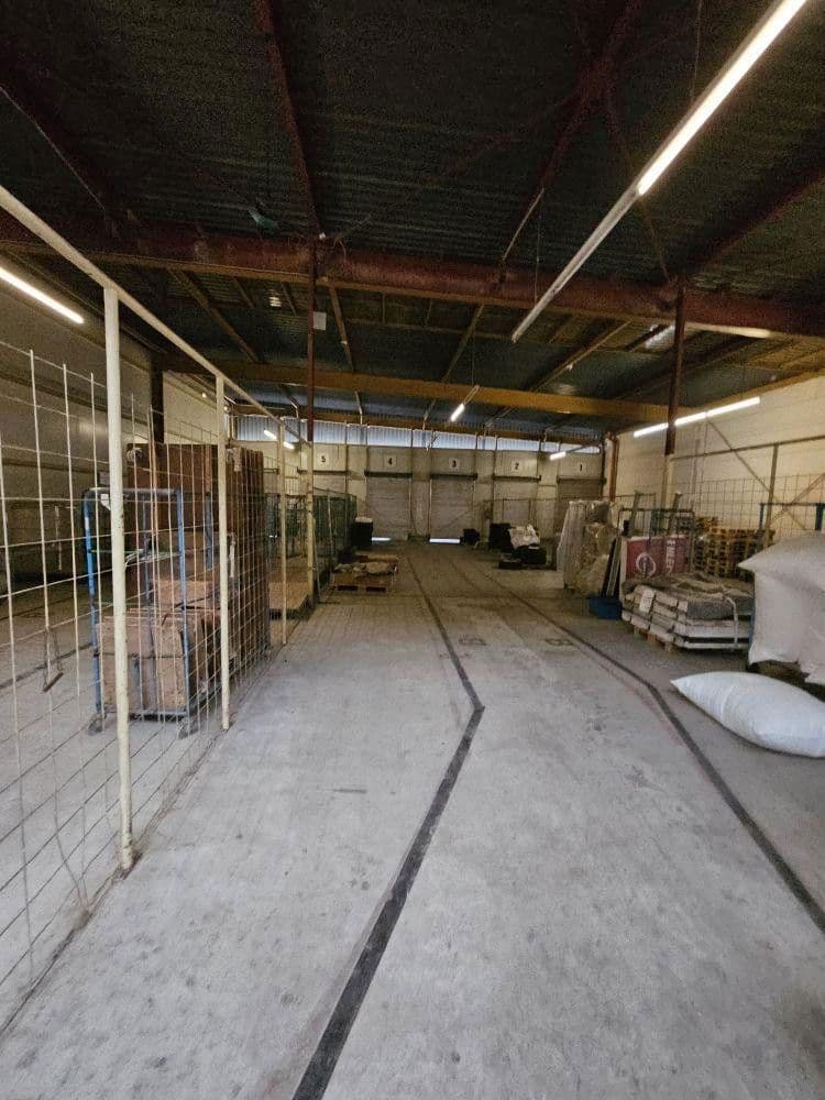 non-residential property to rent, 8,000 m², Solingen, North Rhine-Westphalia non-residential property to rent, 8,000 m², Solingen, North Rhine-Westphalia