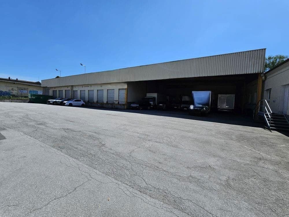 non-residential property to rent, 8,000 m², Solingen, North Rhine-Westphalia non-residential property to rent, 8,000 m², Solingen, North Rhine-Westphalia